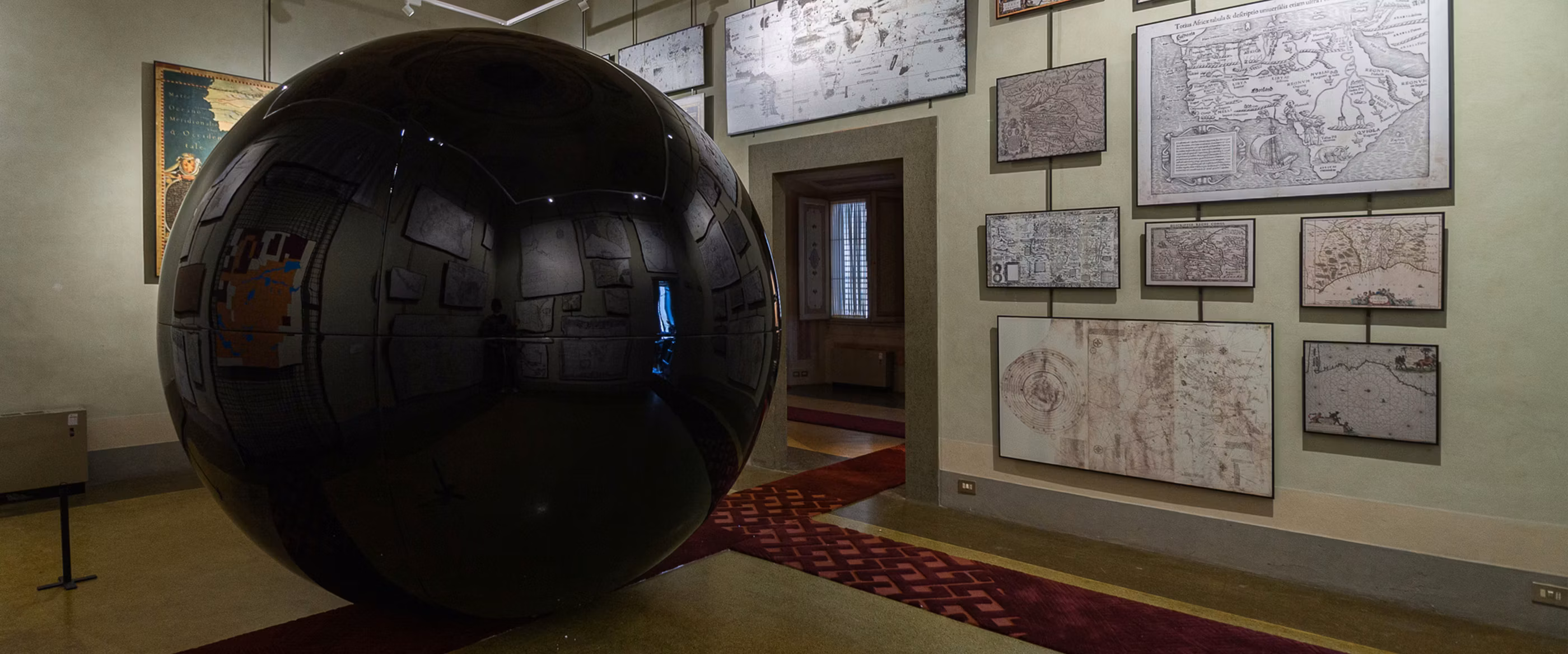 The History of the Kingdom of Congo in the Medicean residence of Palazzo Pitti: Sammy Baloji's installations tell the tale