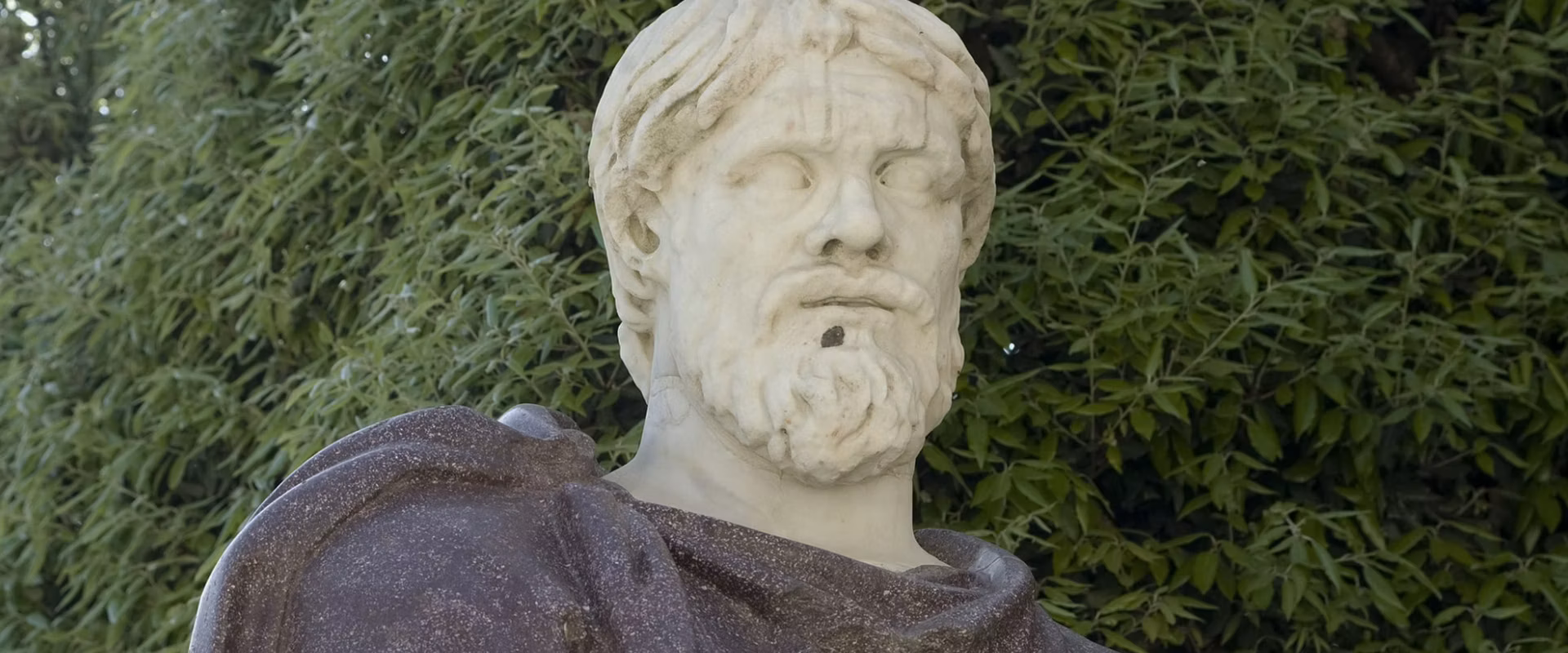 The restoration of the Dacian statues The restoration of the Dacian statues